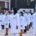 Brigada de médicos cubanos que asistirán a Catar en el combate de la pandemia de COVID-19. Foto: @MINSAPCuba/Twitter.