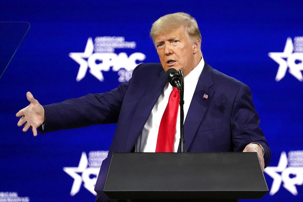 El expresidente Donald Trump da un discurso en la Conferencia de Acción Política Conservadora, el domingo 28 de febrero de 2021, en Orlando, Florida. Foto: AP Foto/John Raoux.