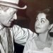 Fotografía cedida donde aparece la actriz cubana Estelita Rodríguez hablando con el actor John Wayne, con quien se hizo amiga durante el rodaje de "Río Bravo" (1959). Foto: EFE/Nina López/Serena Burdick.