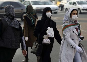 Mujeres en una calle de Teherán. Foto: The Arab Weekly.