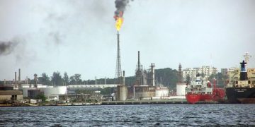 Imagen de la refinería Ñico López en La Habana. Foto: Mapio.net / Archivo.