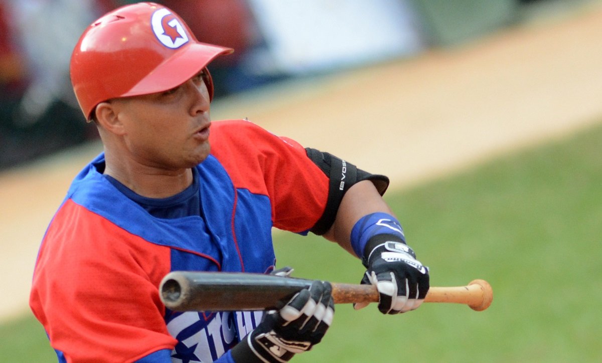 The capital’s catcher was a reinforcement from Granma a few years ago, but now he does not contemplate going to another province to continue his career. Photo: Ricardo López Hevia.