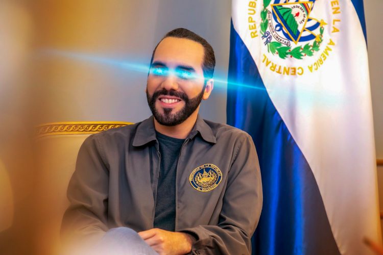 El presidente de El Salvador luce ojos de láser en su cuenta oficial de Twitter, un gesto ampliamente extendido en la comunidad de bitcoiners. Foto: @nayibbukele/Twitter.