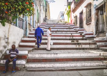 La escalinata de Padre Pico, en Santiago de Cuba. Foto: Kaloian Santos.