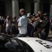 La policía detiene a un manifestante antigubernamental durante una protesta en La Habana, Cuba, el domingo 11 de julio de 2021. Foto: Ramón Espinosa / AP / Archivo.