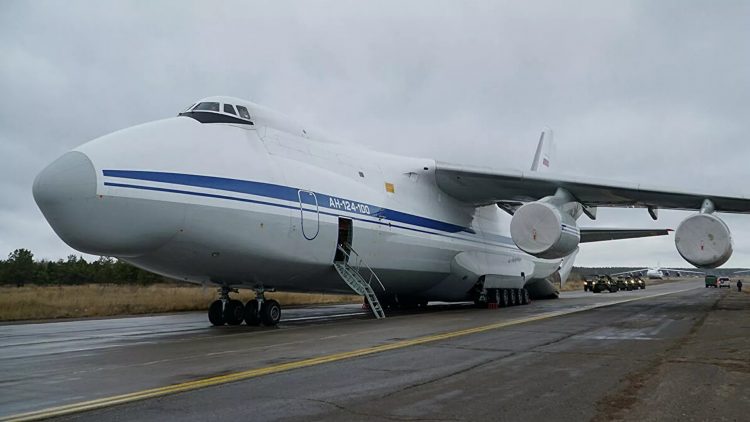 Avion ruso militar An-124 Ruslán que transporta la ayuda humanitaria hacia Cuba. Foto. sputniknews.com