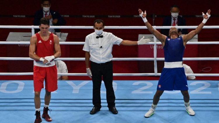 El welter Roniel Iglesias hoy le dio a Cuba la primera medalla de oro en boxeo. Foto: TRT.