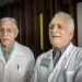 Los doctores Reynaldo Mañalich Comas (izq) y Charles Magrans Buch (der), prominentes figuras de la Nefrología cubana, fallecidos como consecuencia de la COVID-19. Foto: Cubadebate.