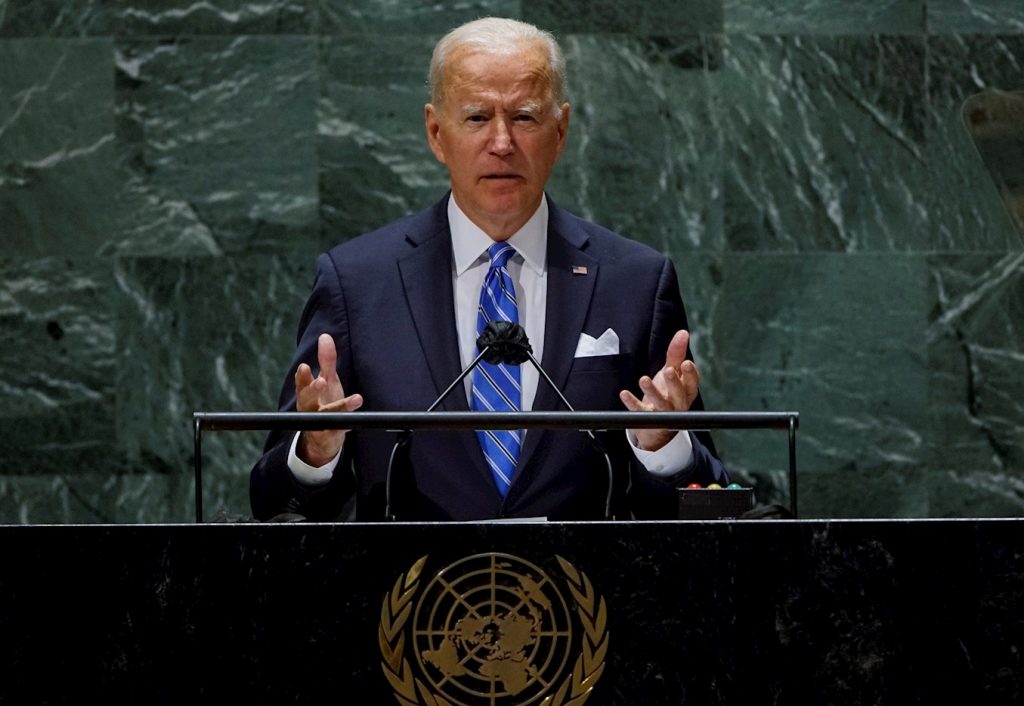 El presidente de EE.UU., Joe Biden, durante su discurso ante la Asamblea General de la ONU, en la sede la organización en Nueva York, el 21 de septiembre de 2021. Foto: Eduardo Muñoz / Pool / EFE.