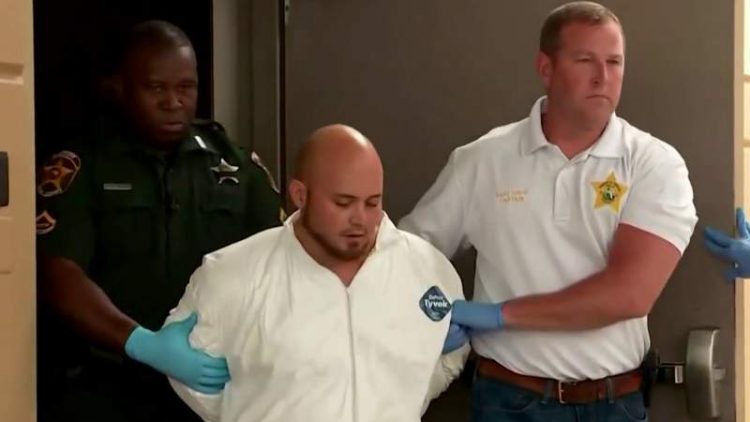 Niegan fianza a ex infante de Marina que asesinó a una familia en Florida |  OnCubaNews