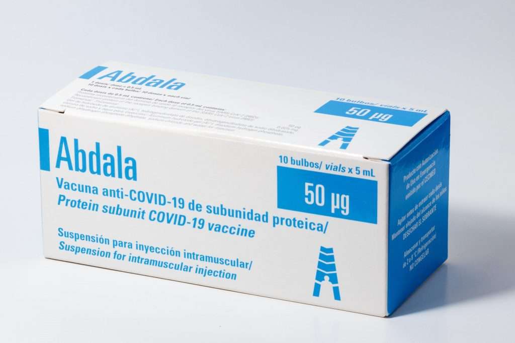 Estuche de la vacuna anticovid cubana Abdala. Foto: CIGB / Archivo.