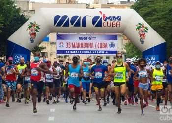 Edición de la carrera Marabana del pasado 2021, celebrada de forma presencial en La Habana, tras dos años de ausencia por la pandemia. Foto: Otmaro Rodríguez / Archivo.