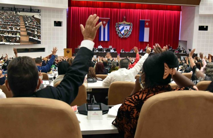 El parlamento cubano aprobó varias legislaciones en su primera jornada de sesión ordinaria. Foto: ANPP.