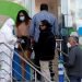 Personas acuden a una farmacia para practicarse una prueba de detección de coronavirus, a inicios de 2022, en la Ciudad de México. Foto: Alex Cruz /EFE.