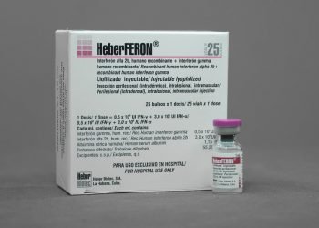 El fármaco cubano HeberFERON, desarrollado por el Centro de Ingeniería Genética y Biotecnología (CIGB). Foto: CIGB / Archivo.