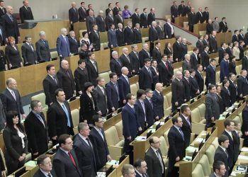 El Parlamento ruso aprueba por unanimidad las medidas de  Putin contra la prensa nacional y extranjera. Foto: Simon Vanderlay / AP.