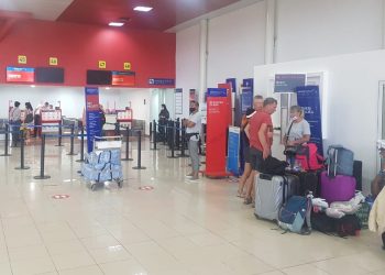 Turistas rusos varados en Cuba por la guerra en Ucrania se preparan para regresar a su país. Foto: Embajada de Rusia en Cuba / Twitter.