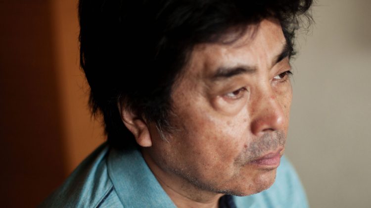 El escritor y cineasta Ryu Murakami, protagonista del auge de la música cubana en Japón, en los años noventa. Foto: Ko Sasaki, vía: Financial Times.