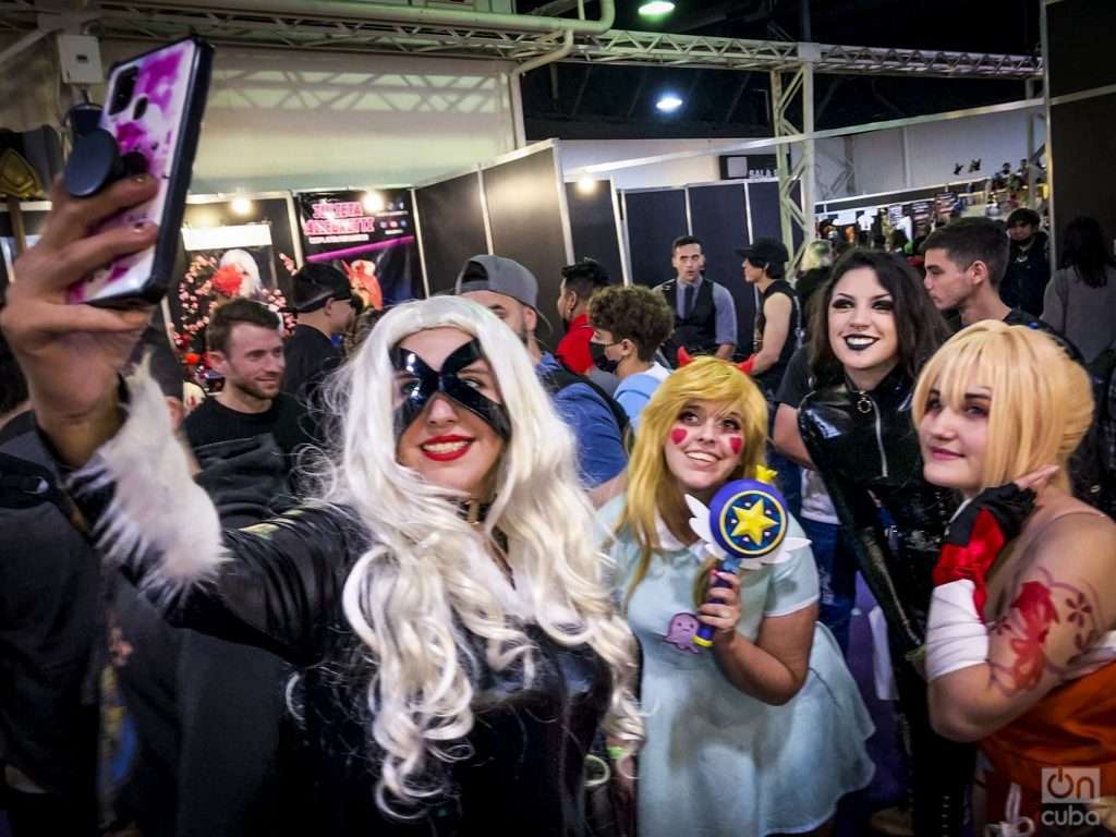 cosplay invasion