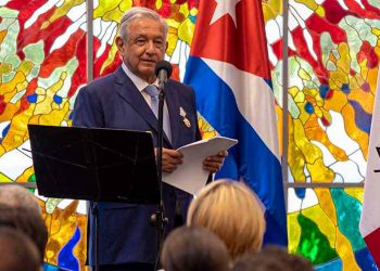 AMLO en su primera visita oficial a Cuba, mayo 2022. Foto: PL