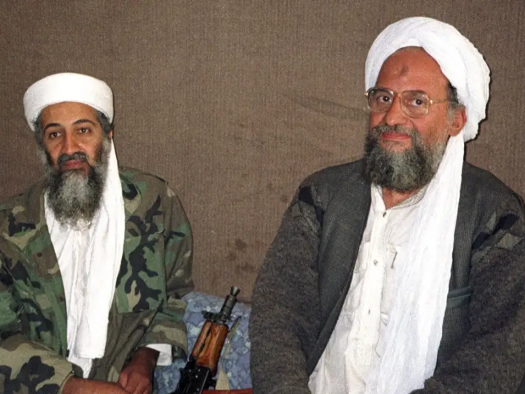 Osaba bin Laden (izquierda) y Ayman al-Zawahri (derecha). Foto: Nation & State.