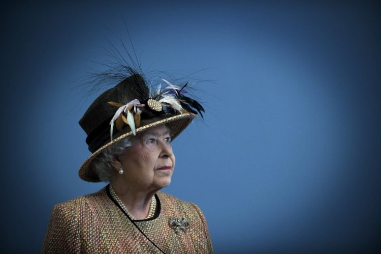 La reina Isabel II. Foto tomada de El País.