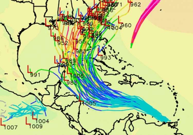 Posibles trayectorias de una onda tropical que pudiera convertirse en ciclón en los próximos días. Gráfico: Centro de Pronósticos del Instituto de Meteorología de Cuba.