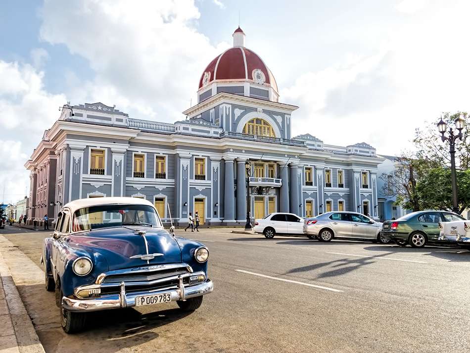 Cienfuegos celebrates World Guitar Day