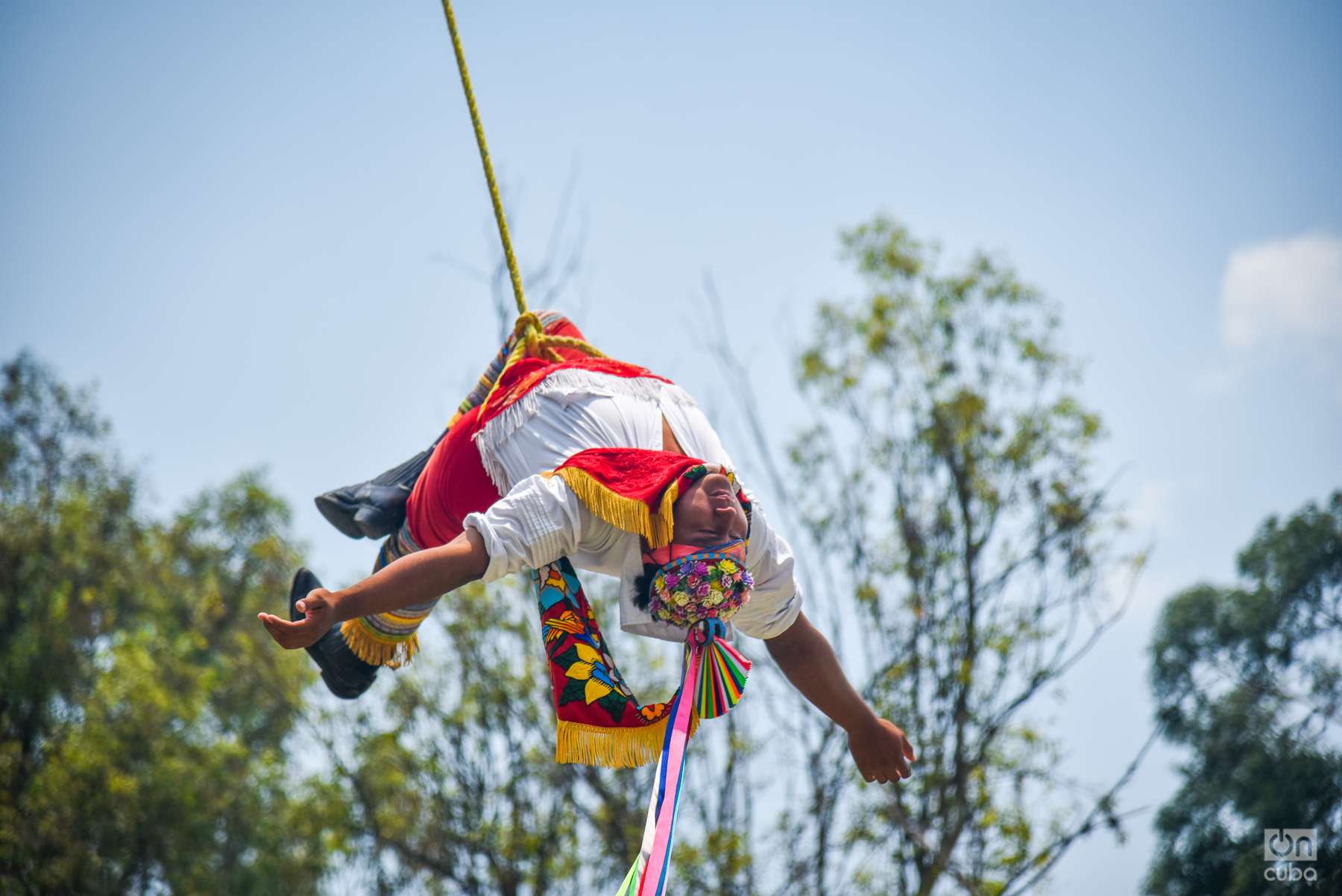 Voladores Ritual Performance El ritual de los voladores - OnCubaNews