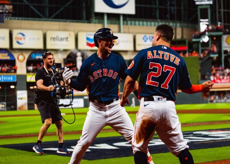 Los Astros volvieron a atacar temprano y aseguraron la primera victoria en la Serie Mundial, Foto: Houston Astros.