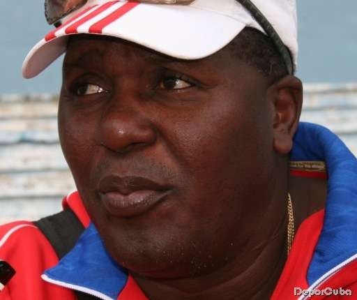 El destacado exatleta y entrenador cubano Eladio Hernández, fallecido en La Habana este 28 de octubre de 2022. Foto: DeporCuba.