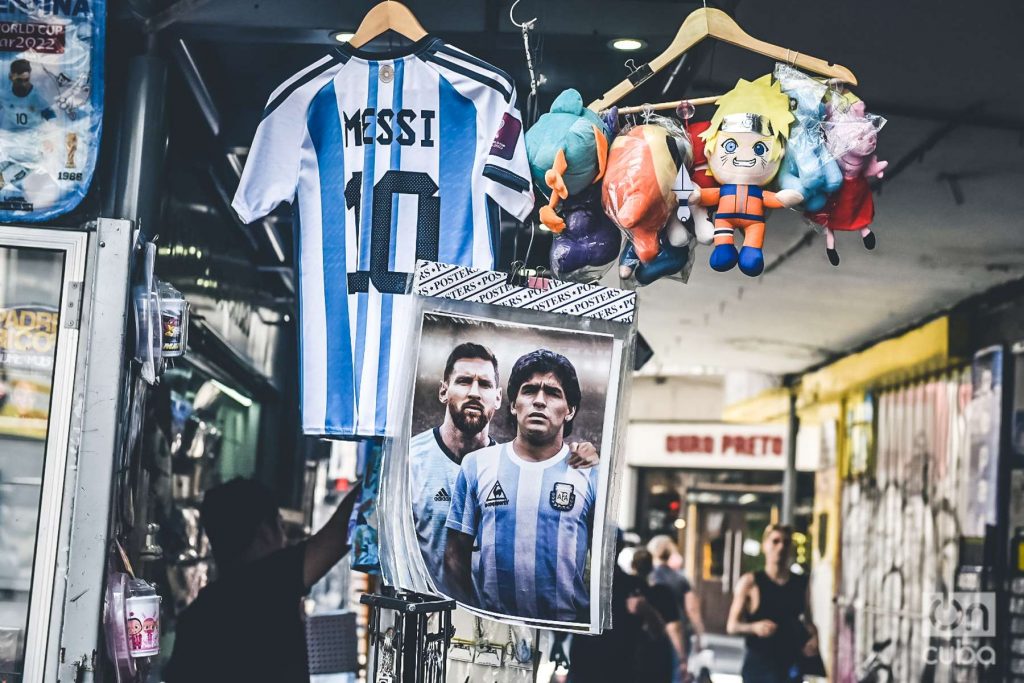 Souvenirs de Messi y Maradona en Buenos Aires 
 Argentina Mundial de Fútbol Foto: Kaloian