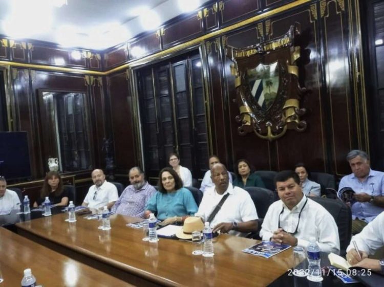 La delegación estadounidense tiene previsto reunirse con funcionarios de la Cancillería cubana, y de los sectores de educación, cultura y biofarmacéutico, durante su visita, que se extenderá hasta el 19 de noviembre. Foto: Cámara de Comercio.