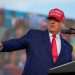 El ex presidente Donald Trump durante su discurso en Miami este domingo. Foto: Rebecca Blackwell/AP