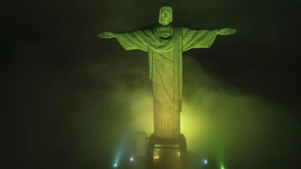 Brazil in mourning for the loss of its star Pelé