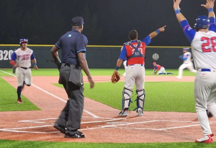 El desenlace del torneo viene a remarcar el mal momento que vive el béisbol de la Isla en cuanto a resultados en torneos internacionales. Foto: Confederación del Caribe de Béisbol/Facebook.