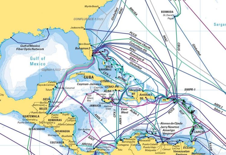 Mapa: https://submarine-cable-map-2022.telegeography.com/