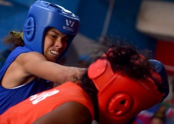 El Instituto Nacional de Deportes, Educación Física y Recreación (Inder) oficializó a principios de mes la práctica del boxeo entre mujeres. Foto: OMARA GARCÍA MEDEROS/ACN.