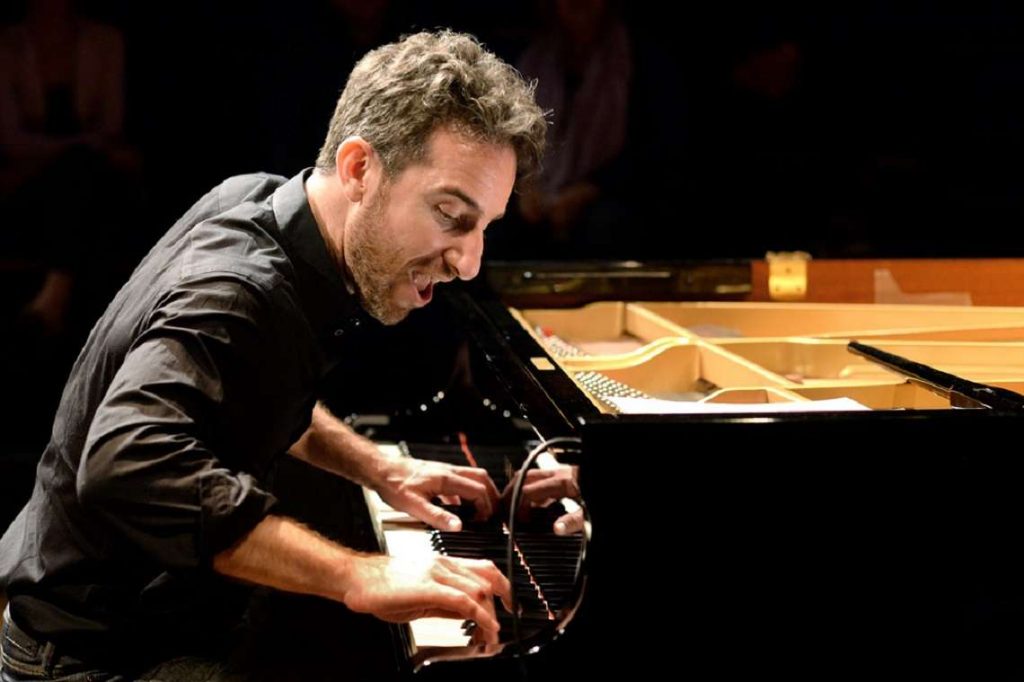 El pianista estadounidense Aaron Goldberg, entre los invitados del Jazz Plaza 2024. Foto: richterkoeln.de / Archivo.