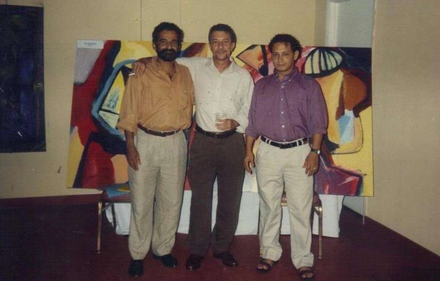 Proyecto de Mural para la Calle 8. Miami, 1996. De izquierda a derecha, Leandro Soto, Yovani Bauta y German Maldonado. Foto cortesía de Yovani Bauta.
