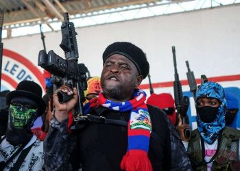 Jimmy Chargiere, el jefe de la mayor pandilla haitiana, prácticamente el presidente del país. | Foto: AP