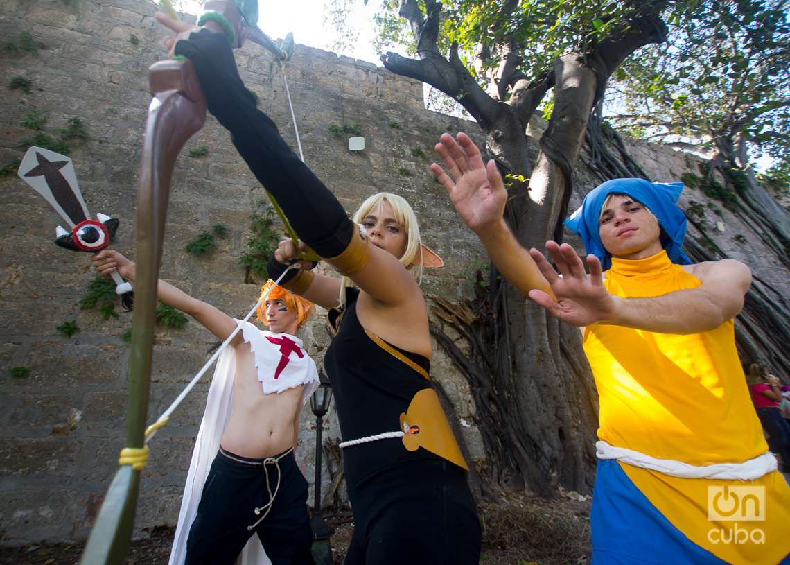 Young Cuban cosplayers at the La Cabaña fortress, during the 2023 Havana International Book Fair. Photo: Otmaro Rodríguez.