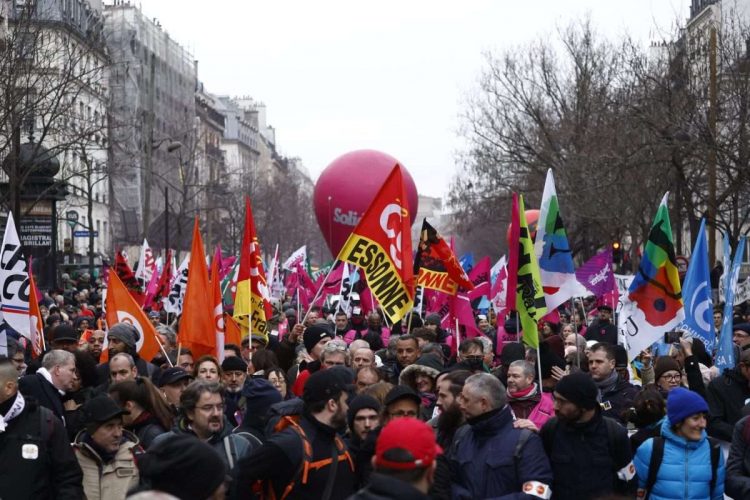 Una protesta en una calle parisina. Foto: EFE.