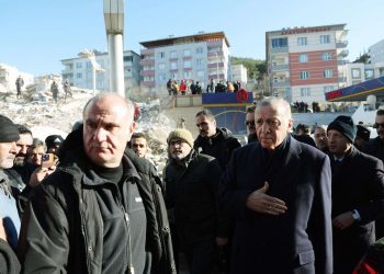 Presidente Erdogan visita la provincia de Hatay. Foto: MURAT CETINMUHURDAR/EFE/EPA.