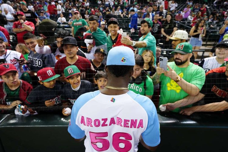 Randy Arozarena se ha convertido en la principal atracción del equipo mexicano en el Clásico Mundial. Foto: Daniel Shirey/WBCI/MLB Photos via Getty Images.
