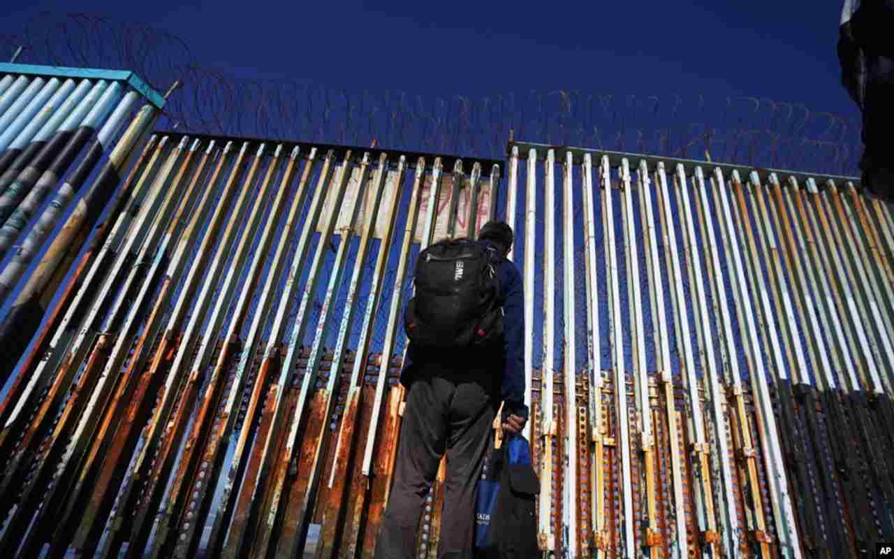 Americans divided on immigration and asylum, poll finds