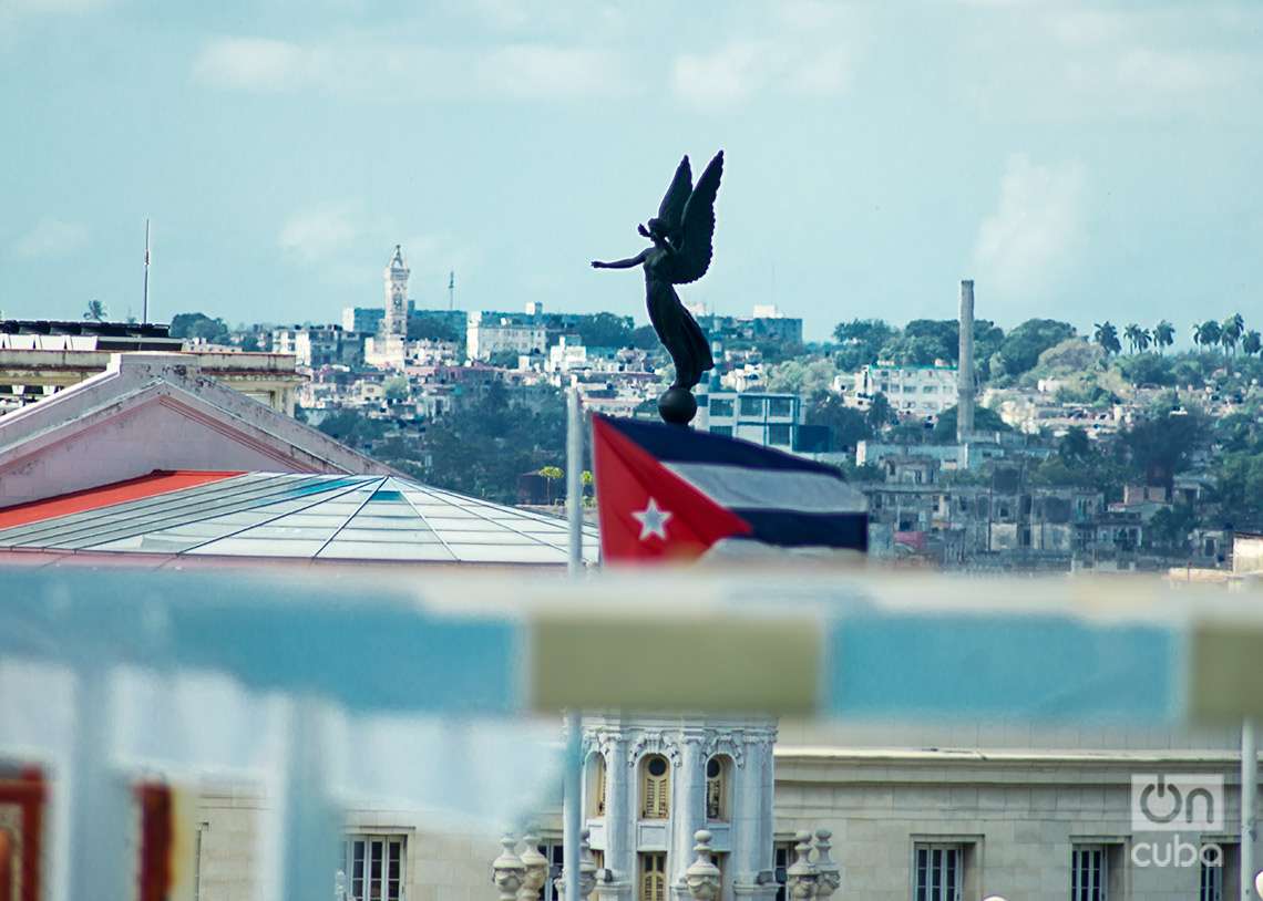 La Habana desde La alturas. Vista desde la terraza del hotel Iberostar Parque Central. Foto: Otmaro Rodríguez.