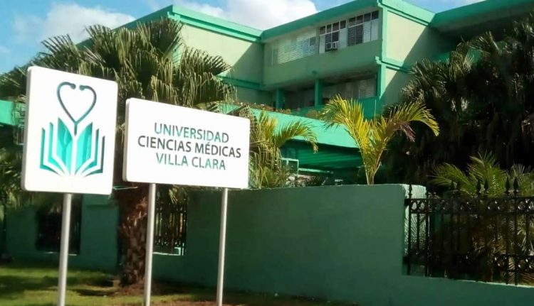 Universidad de Ciencias Médicas de Villa Clara, en la ciudad de Santa Clara. Foto: Perfil de Facebook de la universidad / Archivo.
