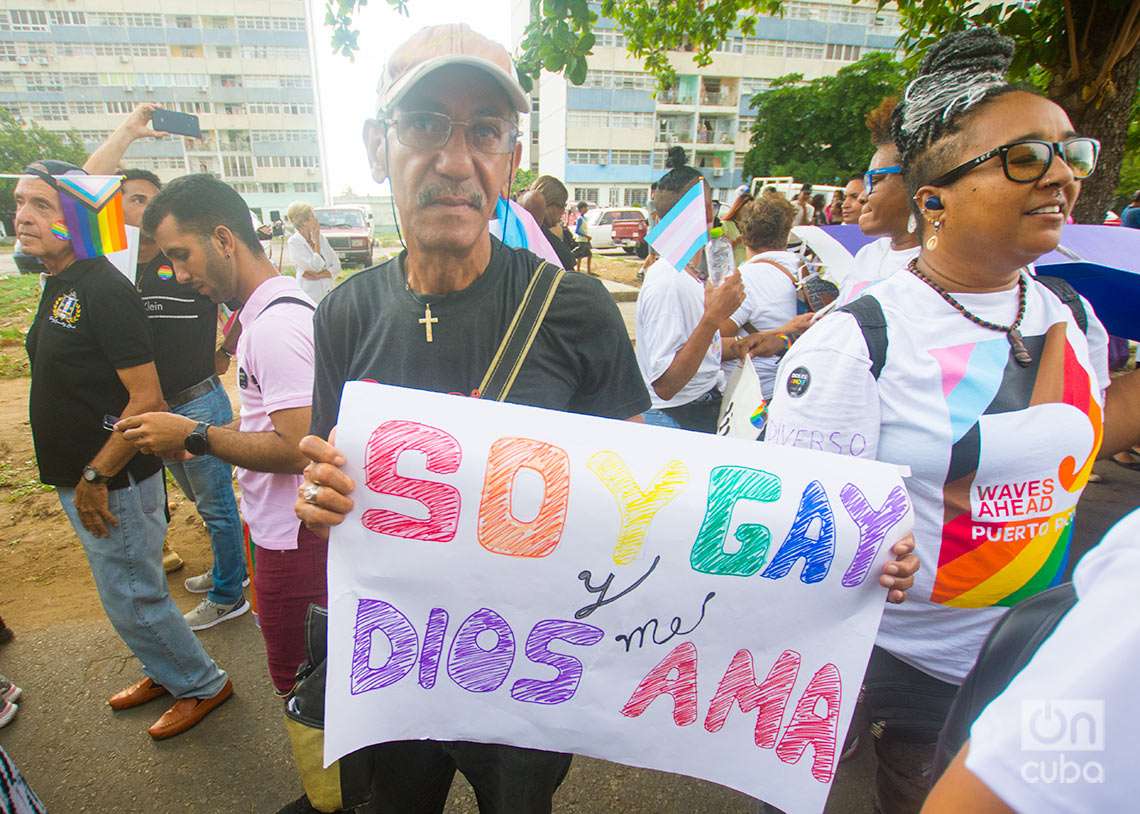 Conga Cubana contra la Homofobia y la Transfobia, realizada en La Habana el sábado 13 de mayo de 2023. Foto: Otmaro Rodríguez.