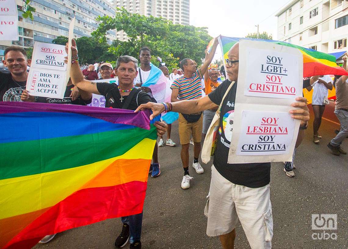 Conga Cubana contra la Homofobia y la Transfobia, realizada en La Habana el sábado 13 de mayo de 2023. Foto: Otmaro Rodríguez.